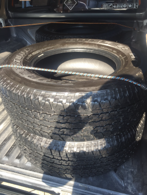 ยาง Bridgestone 245 70 16 ปลายปี17 มีให้เลือก3ชุด ดอกเต็ม เนื้อนิ่มๆ ใช้ยาว ราคาไม่แพง