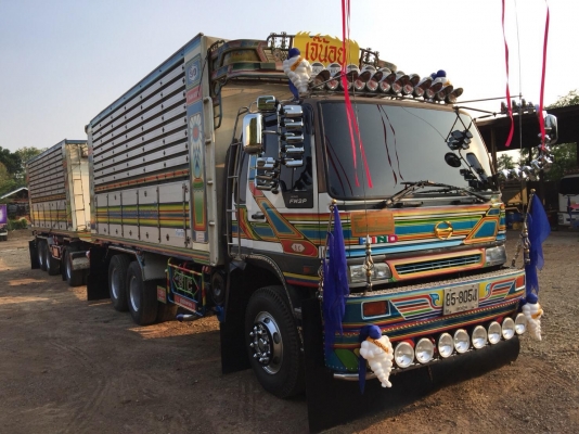 HINO FM2P เครื่อง P11C-300 แรง แม่ลูกดั้มพ์เกษตรมิเนียม อู่.ซุ่นชัยชุดใหญ่ รถห้างแท้มือเดียว เกียร์และเฟืองท้ายZF คัสซีใหญ่ของMega เอกสารเล่มพร้อมโอน