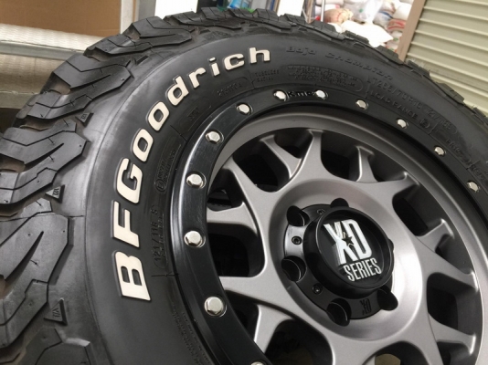 ล้อแท้ KMC XD 127 พร้อม ยางBF ko2 เพิ่งเบิกใหม่ สภาพใหม่มากทั้งชุด ล้อแท้ KMC XD 127 พร้อม ยางBF ko2 เพิ่งเบิกใหม่ สภาพใหม่มากทั้งชุด