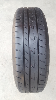 ขายล้อNISSAN March ขอบ15 ยาง175/65/15 ปี 16  4 ล้อ