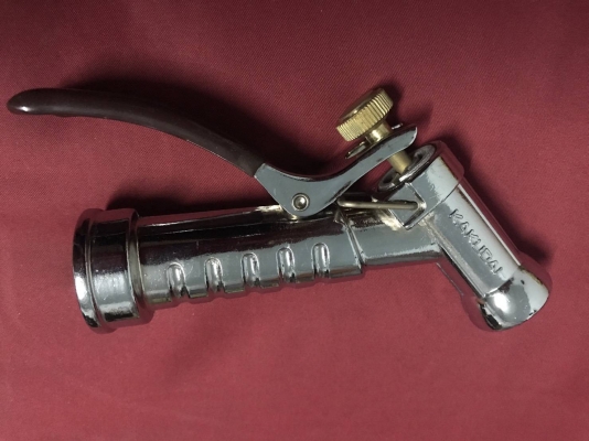 ขายที่รดน้ำต้นไม้ทองเหลืองชุมโครมเมียมMADE IN JAPAN.