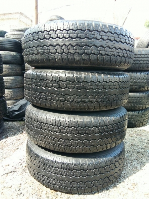 ขายแม็กISUZU พร้อมยาง 245/79R16 ปี11 ดอกยางเต็มสวยๆ ชุดละ 4600 บาท