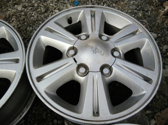 ขายแม็ก ISUZU 1.9 ขอบ15 สวยๆ ชุดละ 4800 บาท