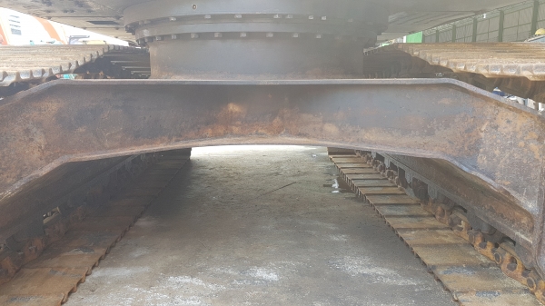 ขายรถแบ็คโฮ HITACHI ZX160LC-5G ใช้งาน 8,592 ชั่วโมง สภาพนางฟ้า เอกสารเล่มทะเบียน