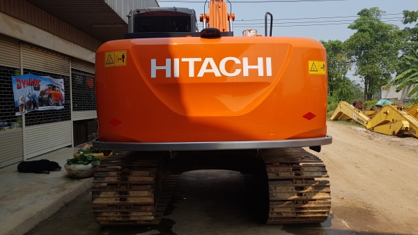 ขายรถแบ็คโฮ HITACHI ZX160LC-5G ใช้งาน 8,592 ชั่วโมง สภาพนางฟ้า เอกสารเล่มทะเบียน