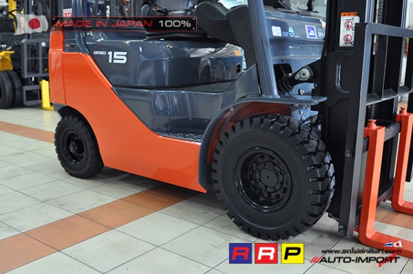 ขายรถโฟล์คลิฟท์มือสอง TOYOTA รุ่น 8FGL15-13669 นำเข้าจากประเทศญี่ปุ่น 100\% ไม่เคยใช้งานในไทย