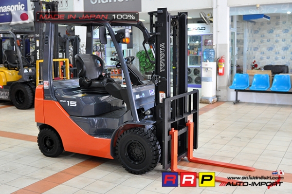 ขายรถโฟล์คลิฟท์มือสอง TOYOTA รุ่น 8FGL15-13669 นำเข้าจากประเทศญี่ปุ่น 100\% ไม่เคยใช้งานในไทย