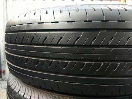 ขายยาง 215/65R16 บริดจสโตน ดูราวิส ปลายปี16 ดอกยางสวยสดไม่แตกลายไม่ร้าวไม่มีปะใช้งานมาน้อยมาก ชุดละ 