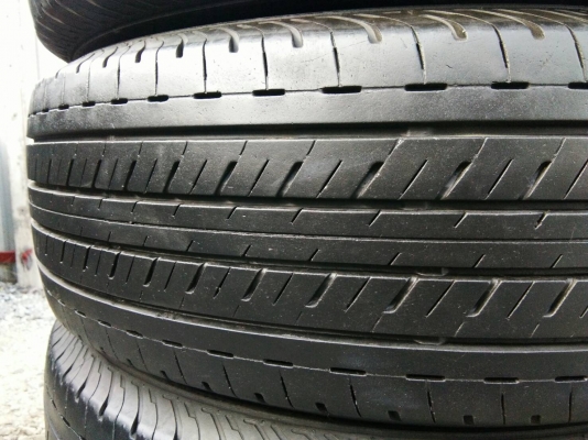 ขายยาง 215/65R16 บริดจสโตน ดูราวิส ปลายปี16 ดอกยางสวยสดไม่แตกลายไม่ร้าวไม่มีปะใช้งานมาน้อยมาก ชุดละ 