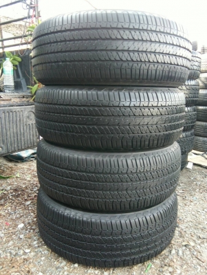 ขายยาง 265/60R18 บริดจสโคน ปลายปี16 ดอกยางเต็มสวยสดไม่ร้าวไม่ปะใช้งานมากน้อยมาก ชุดละ 8900 บาท