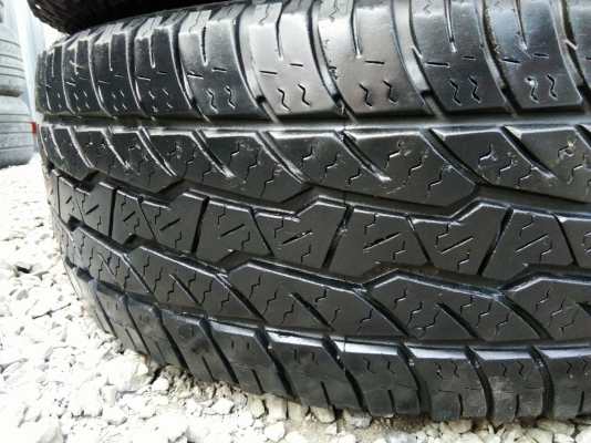 ขายยาง 265/70R16 MAXXIS BARVO A/T ปี16 ดอกยางเต็มสวยสดไม่แตกลายไม่ปะใช้งานกันยาวๆ ชุดละ 6500 บาท