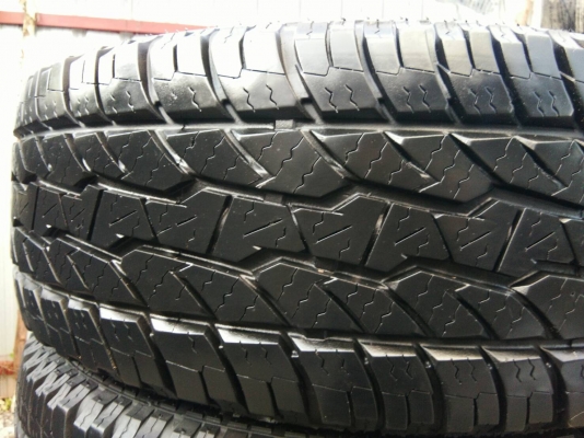 ขายยาง 265/70R16 MAXXIS BARVO A/T ปี16 ดอกยางเต็มสวยสดไม่แตกลายไม่ปะใช้งานกันยาวๆ ชุดละ 6500 บาท