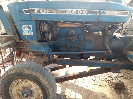 ขายรถไถฟอร์ด 77 พร้อมใบมีด ผานพรวน ขายรถไถฟอร์ด 77 พร้อมใบมีด ผานพรวน