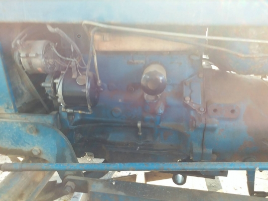 ขายรถไถฟอร์ด 77 พร้อมใบมีด ผานพรวน ขายรถไถฟอร์ด 77 พร้อมใบมีด ผานพรวน