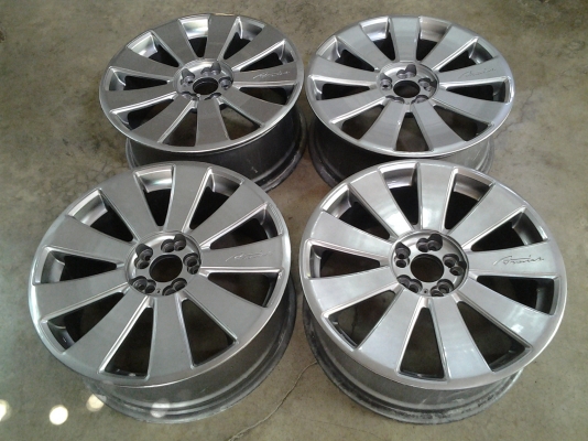 anavias ขอบ18 สวยๆ ล้อนอก