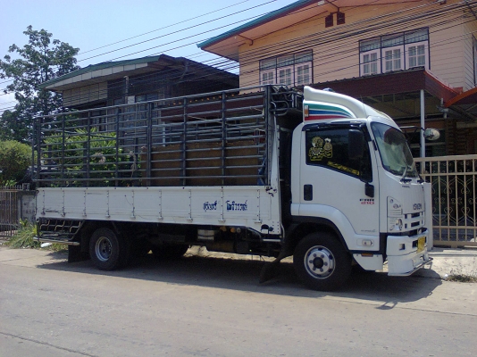 ขายFRR210แรงม้า รถสวยเจ้าของใช้มือเดียว