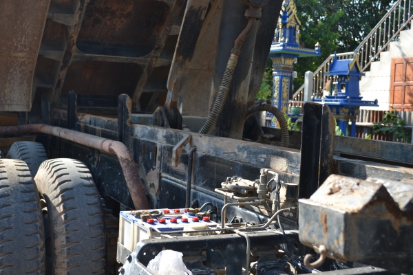 ขายรถพ่วง ISUZU นางฟ้า 195(ตัวลูกแยกขาย  480,000)