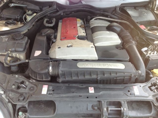 ขายด่วน Benz c200 Compressor Elegance ออโต้ ปี2003 สภาพสวย ไม่มีชน