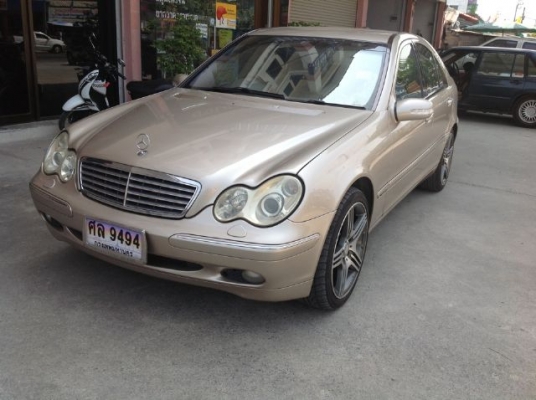 ขายด่วน Benz c200 Compressor Elegance ออโต้ ปี2003 สภาพสวย ไม่มีชน