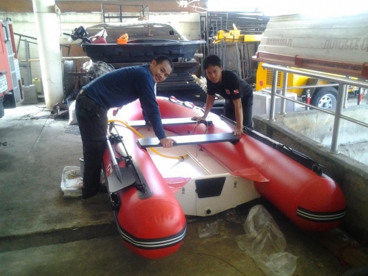 ขายเรือยางมือสอง