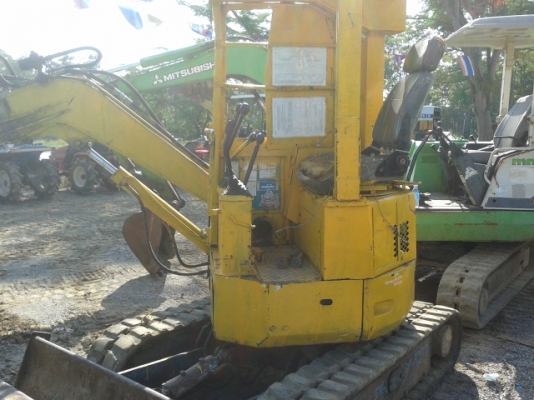 ขายรถขุด komatsu pc12uu เก่านอกยังไม่เคยใช้งานในไทย