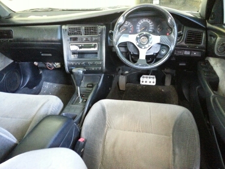 ฟรีดาวน์ ท้ายโด่ง 93 TOP ABS เครื่อง2.0 ออโต้ แก๊ส จัดผ่านรับรถเลย