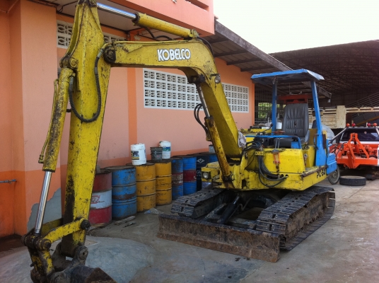 ขายรถแมคโค YANMA PC50