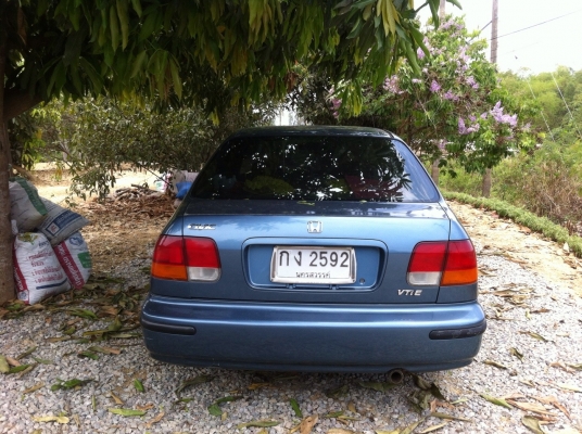 ขาย Honda Civic ตาโต ปี96 (รถบ้าน) ขาย Honda Civic ตาโต ปี96 (รถบ้าน)