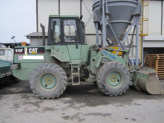 เก่านอกแท้ ค่ะ 910F จากญี่ปุ่น สภาพสวยพร้อมใช้งานแน่นอน สนใจโทรเลยค่ะ 087-3310254 เจี๊ยบค่ะ