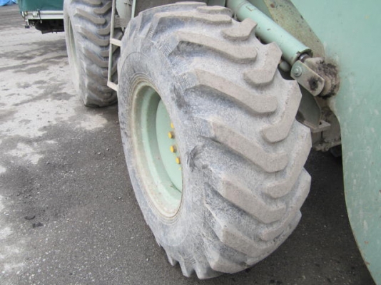 เก่านอกแท้ ค่ะ 910F จากญี่ปุ่น สภาพสวยพร้อมใช้งานแน่นอน สนใจโทรเลยค่ะ 087-3310254 เจี๊ยบค่ะ