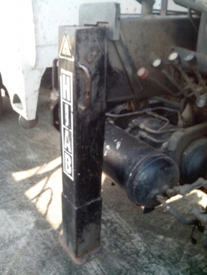 รถ10ล้อติดเครน  UD