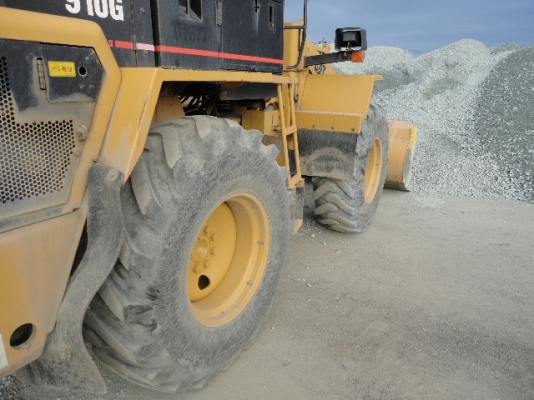 เก่านอกแท้ ค่ะ รถตักล้อยาง 910G-2  จากญี่ปุ่น สภาพสวยพร้อมใช้งานแน่นอน สนใจโทรเลยค่ะ 087-3310254 เจี๊ยบค่ะ