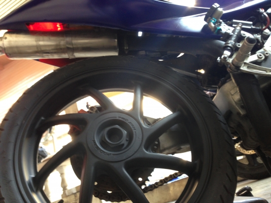 ขอขาย honda vfr 400 sport สายพันแท้ แรงๆ อินวอยท่อออกตูดโหดๆ