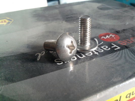 เกลียวปล่อย STL