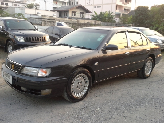 ขาย A32 1996 ไมล์หน้ามืด DVD VQ2.5 LPG. 80,000