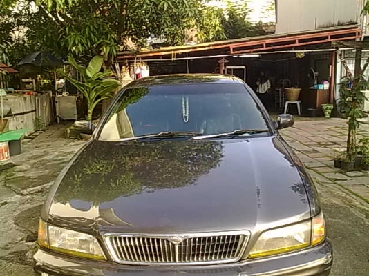 ขาย A32 1996 ไมล์หน้ามืด DVD VQ2.5 LPG. 80,000