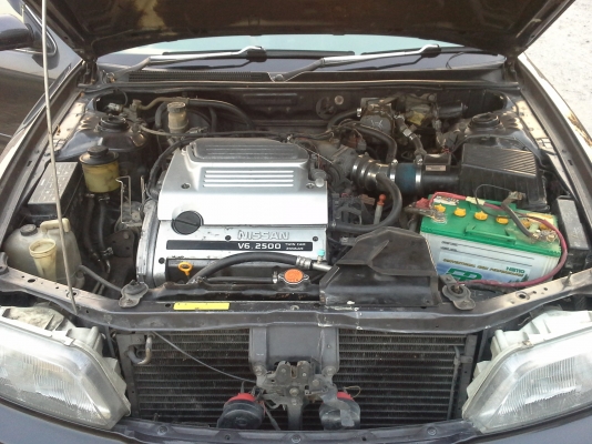 ขาย A32 1996 ไมล์หน้ามืด DVD VQ2.5 LPG. 80,000