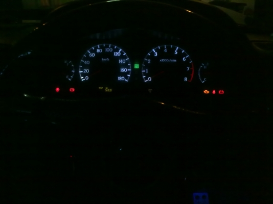 ขาย A32 1996 ไมล์หน้ามืด DVD VQ2.5 LPG. 80,000