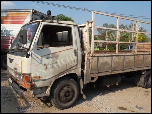 ขายด่วน รถบรรทุก 6 ล้อ HINO FB 117 แรง ห้างแท้ ช่วงล่าง FC สภาพเดิมๆ พร้อมใช้ ราคาสุดคุ้ม