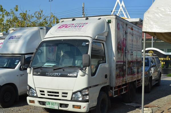 ขายด่วน รถ ISUZU ELF 4 ล้อกลาง ไม่ติดช่วงวิ่งเวลา ขายเพียง 470,000 บาทเท่านั้น