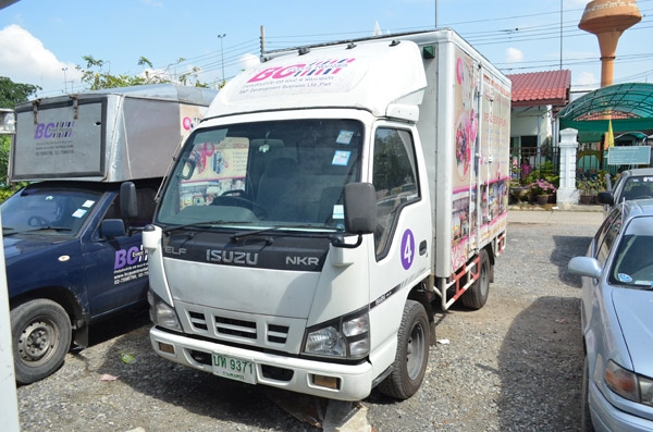 ขายด่วน รถ ISUZU ELF 4 ล้อกลาง ไม่ติดช่วงวิ่งเวลา ขายเพียง 470,000 บาทเท่านั้น