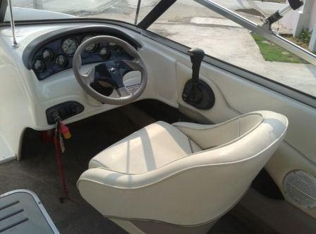 ขายเรือสปีดโบ๊ท MONTEREY 18 ฟุต ขายเรือสปีดโบ๊ท MONTEREY 18 ฟุต