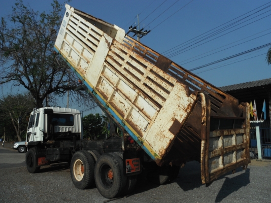 ขายรถ 10 ล้อ MITSUBISHI FUSO 2 เพลา กระบะโคราช ซีเรี่ยว TD-4600 กว่า เครื่อง 6D16 = 195 แรงม้า (รถอยู่สุพรรณบุรี)