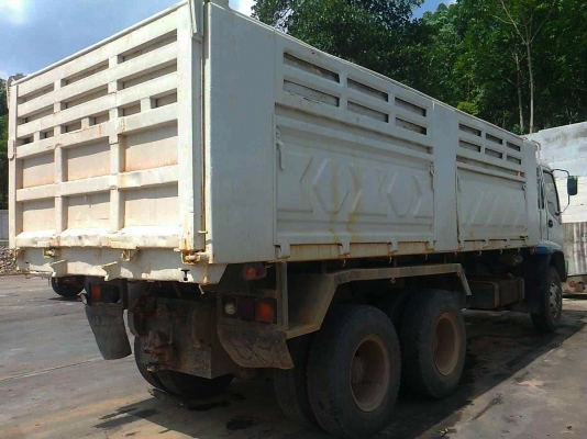 รถอิซูซุ 10 ล้อดั๊ม FXZ 270 แรงม้า ปี 48 สนใจติดต่อ 081 - 6079515 รถอิซูซุ 10 ล้อดั๊ม FXZ 270 แรงม้า ปี 48 สนใจติดต่อ 081 - 6079515