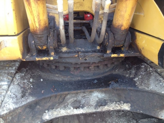 รถแบคโฮ 320 C    สนใจติดต่อ 081 - 6079515