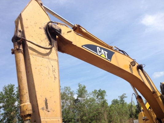 รถแบคโฮ 320 C    สนใจติดต่อ 081 - 6079515