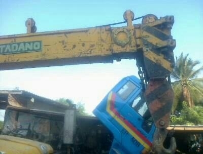 เครนTadano13t