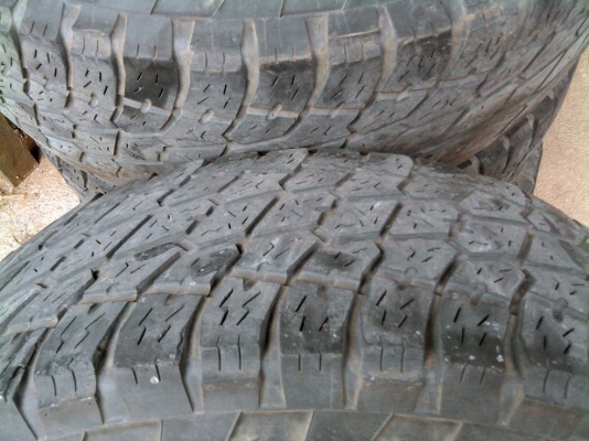 ขออนุญาติขาย ยาง Nitto Terra Grappler 265/70R16 Made in Japan