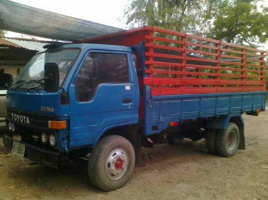 รถบรรทุกหกล้อ TOYOTA  DYNA   คันซี DU91 วางเครื่องใหม่ เอกสารมีอินวอยซ์  น๊อต 6 รู  S หน้าหลัง  ยาง  750 ขอบ 16
