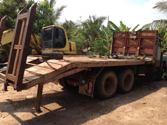 ขายรถ 2 คัน อีซูซุ รถ10 ล้อ 2 เพลา เทเลอร์ พร้อมรถแบคโฮKOMATSU PC120-6เครื่องดี เอวแน่น ปั็มแรง แอร์เย็น สภาพพร้อมใช้ สุดๆ สนใจโทร สอบถามรายละเอียดได้ 081-9972972